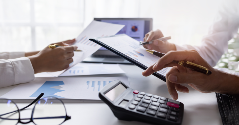 Appariement d’inventaire basé sur le crédit : comment augmenter vos profits en alignant votre marchandisage avec la capacité d’achat
